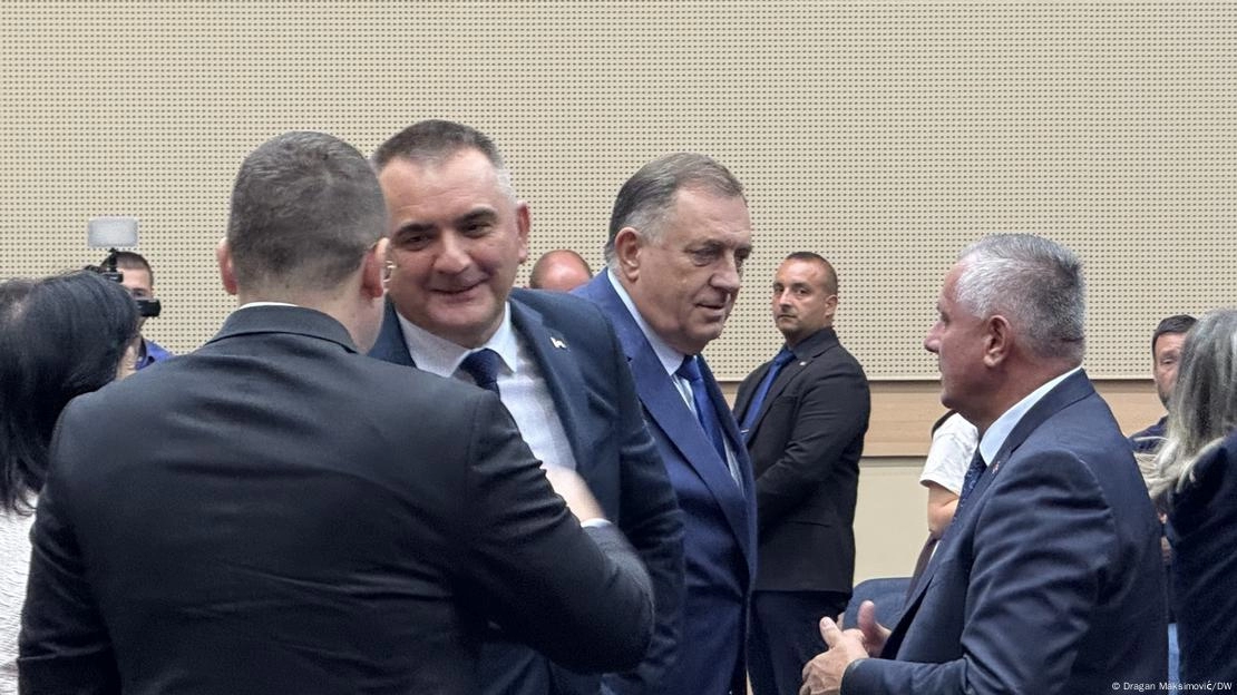 Pet zašto o aktualnoj krizi u BiH